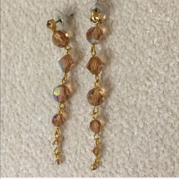 Cache earrings - Picture 6 of 8